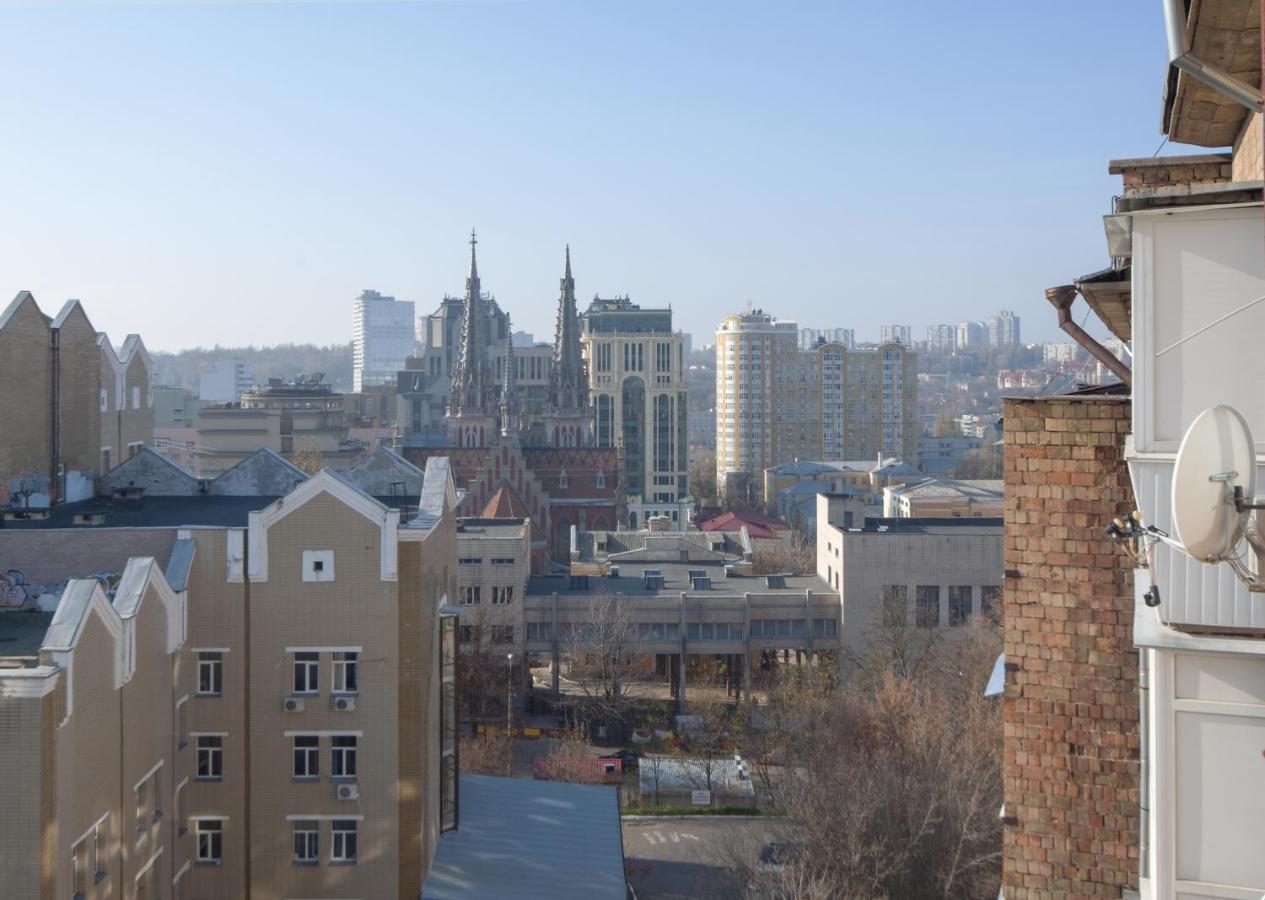 Квартира По Улице Федорова 1 Kyiv Exterior photo