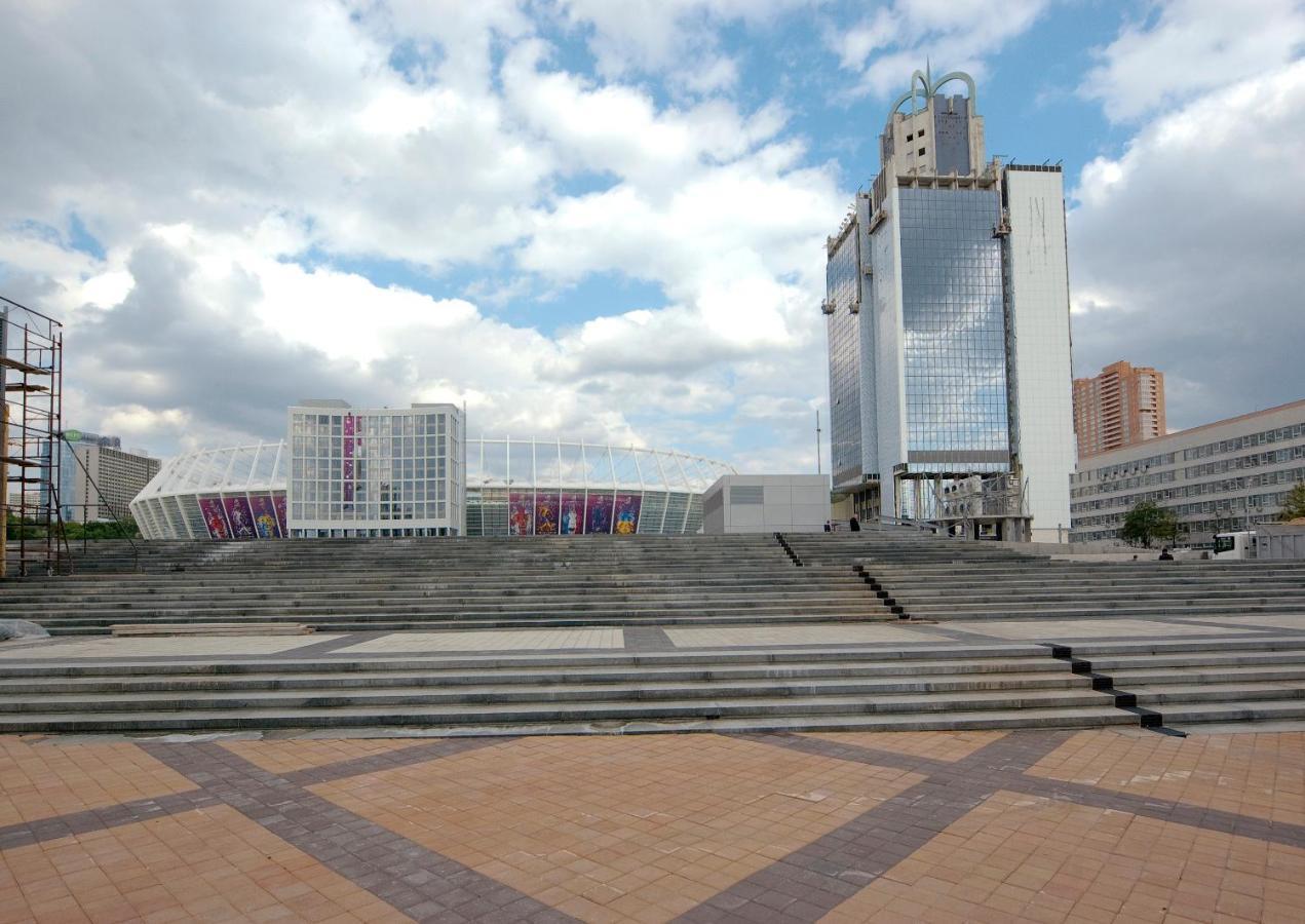 Квартира По Улице Федорова 1 Kyiv Exterior photo